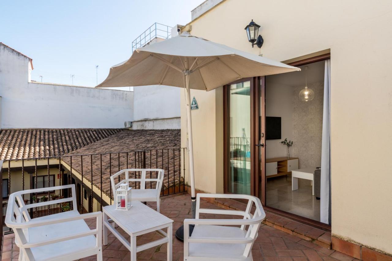 Lumbreras Host Apartment Севиля Екстериор снимка