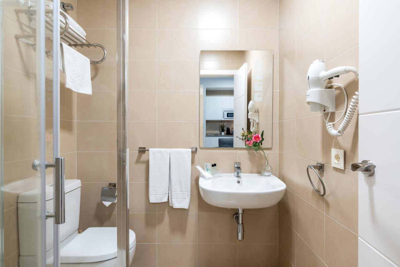 Lumbreras Host Apartment Севиля Екстериор снимка