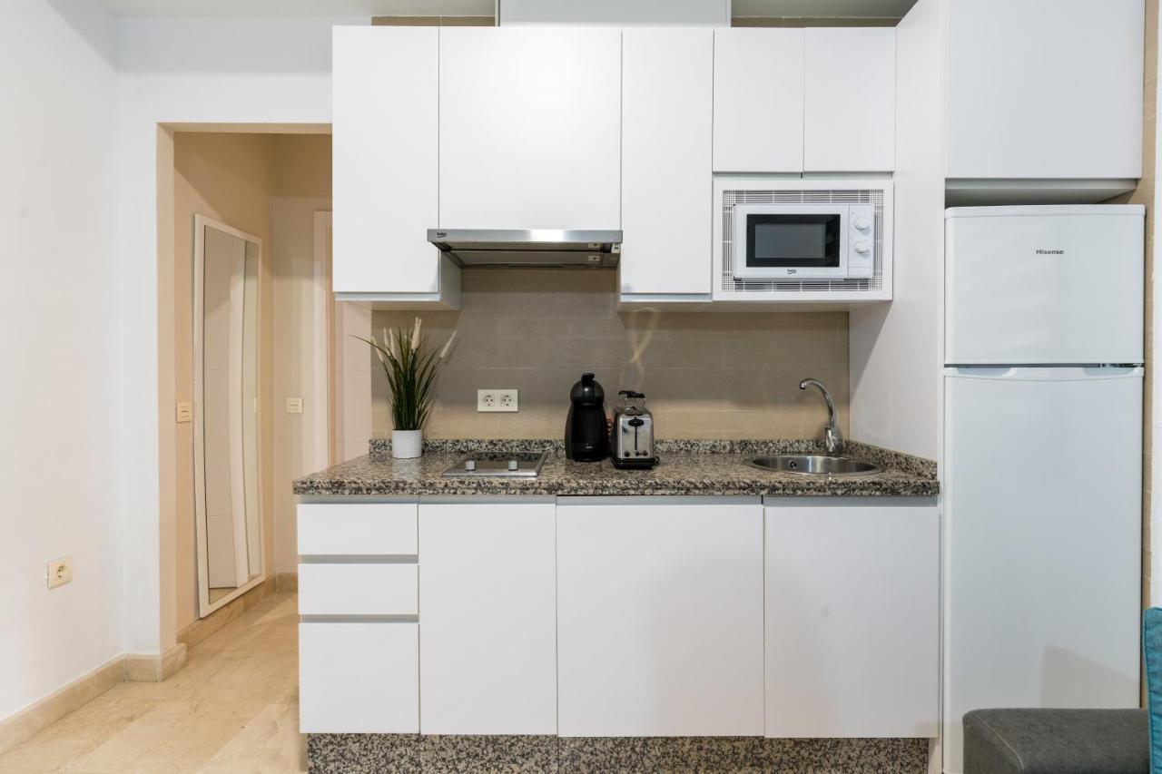 Lumbreras Host Apartment Севиля Екстериор снимка